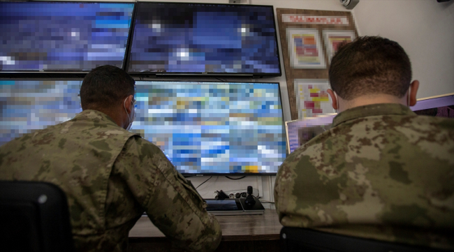 Termal kamera ve akustik sistemler Mehmetçik'in gözü kulağı oluyor